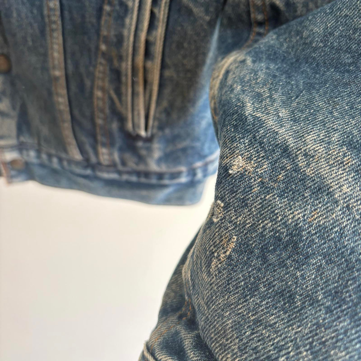 Levi’s 70608 Sherpa Trucker Jacket in 36R | 1980s USA Made | Vintage Coyboy