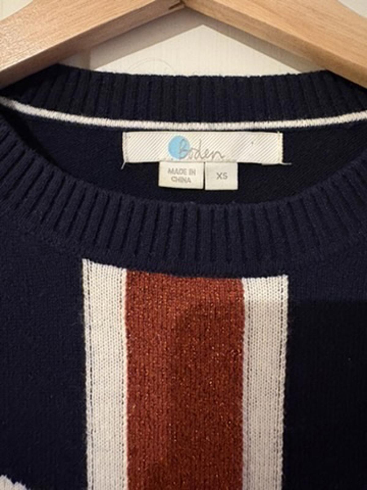 Boden Women’s Cashmere-Blend Union Jack Jumper – Navy/Red/White, Size XS