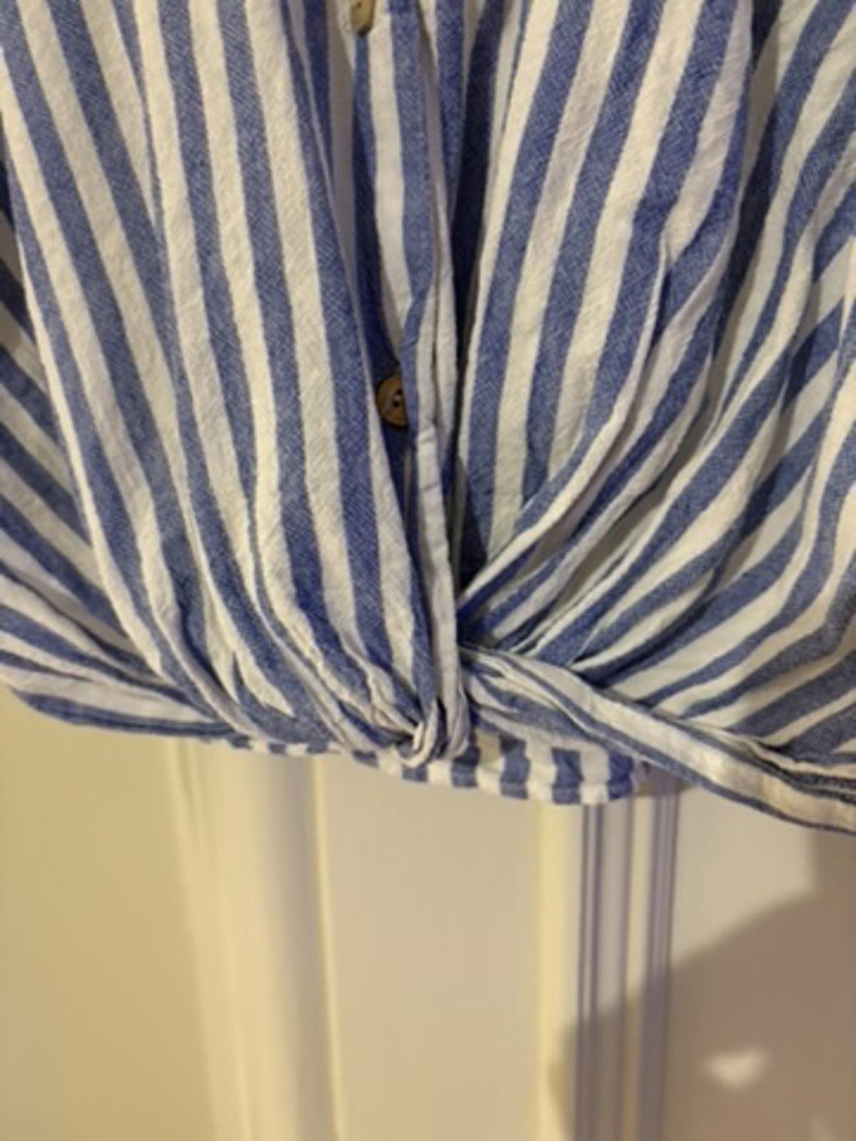 Zara Blue & White Stripe Twist Front Blouse in Size L (UK 12–14)