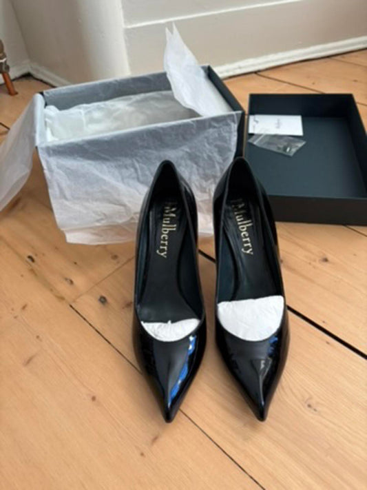 Mulberry Patent Leather Pointed Toe Pumps – Size 38 Black