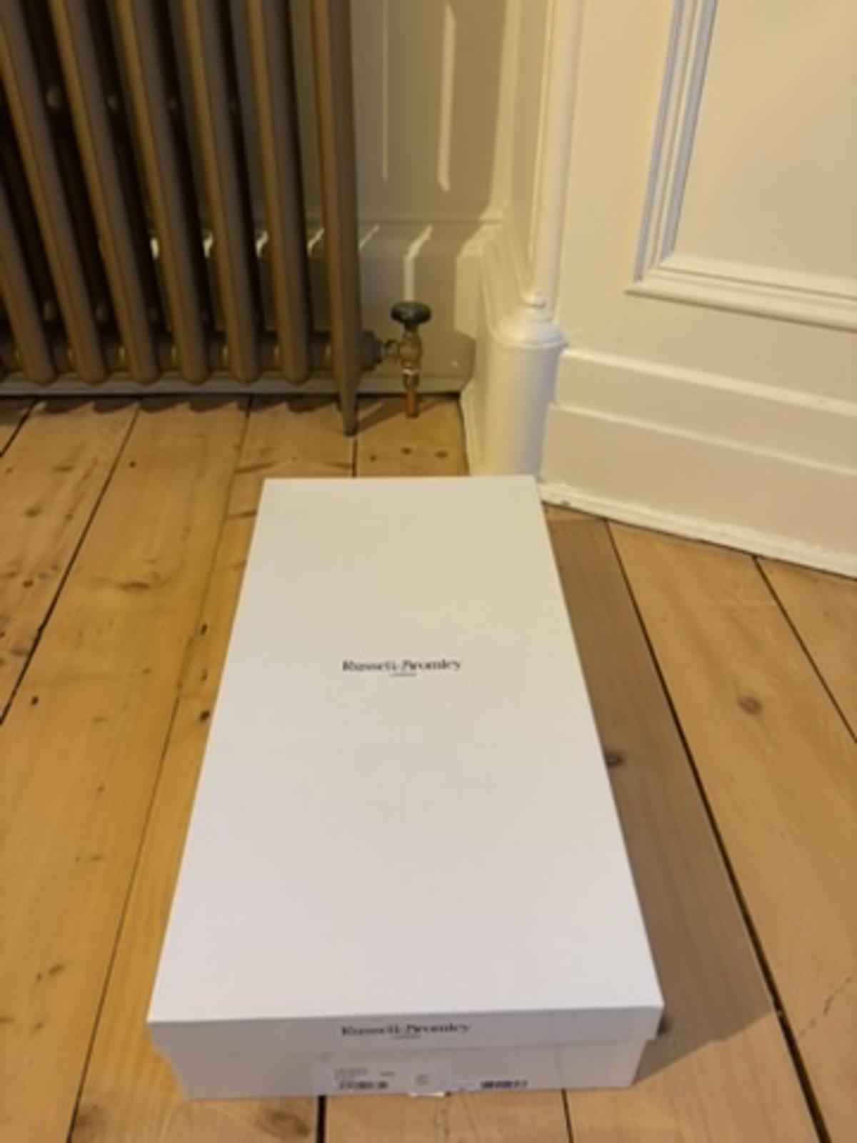 Russell & Bromley ‘Leggy’ Tan Leather Knee High Boots – Size 38 Brand New in Box