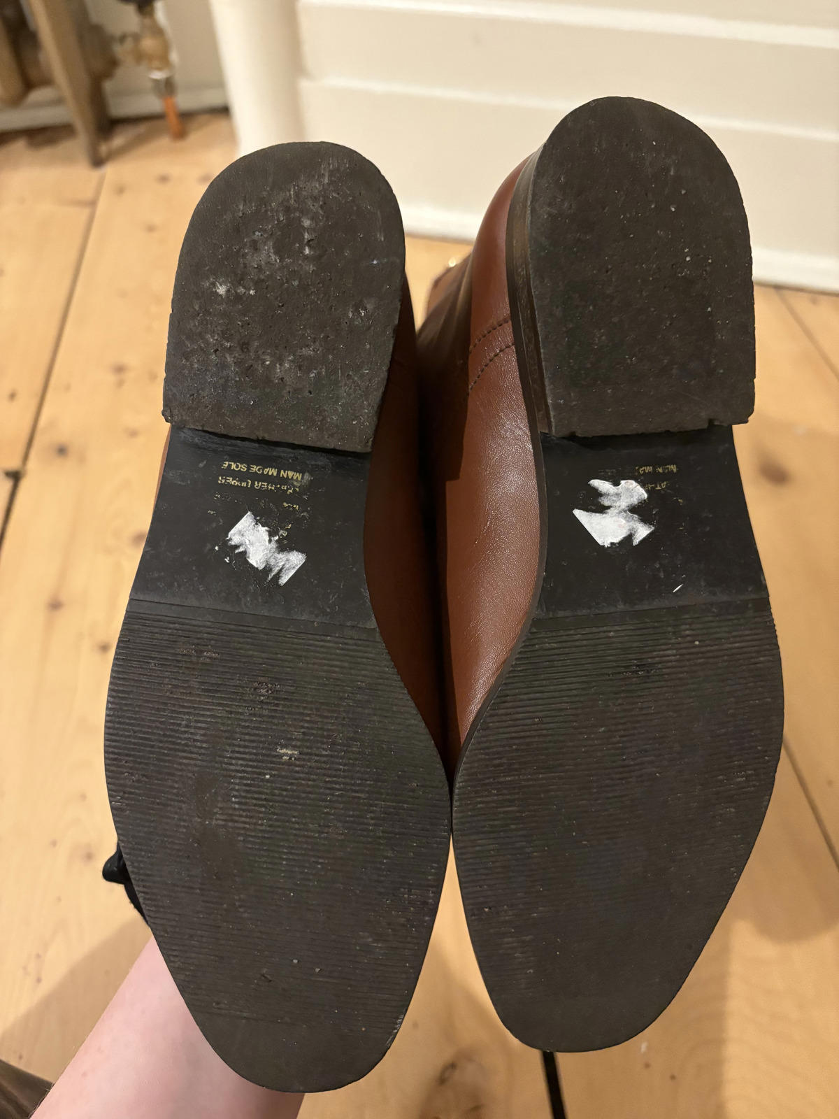 Vintage Bally Riding Boots – Cognac Leather with Gold Logo Detail – Size 4