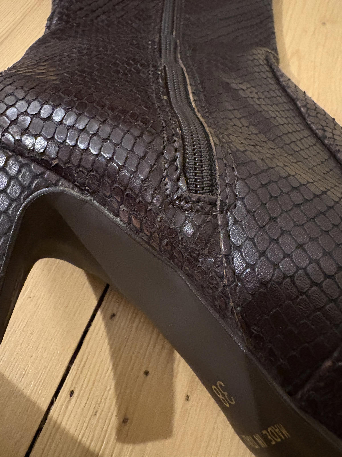 Jones Bootmaker Tommaso Snakeskin Leather Knee High Boots Made in Italy Size 5