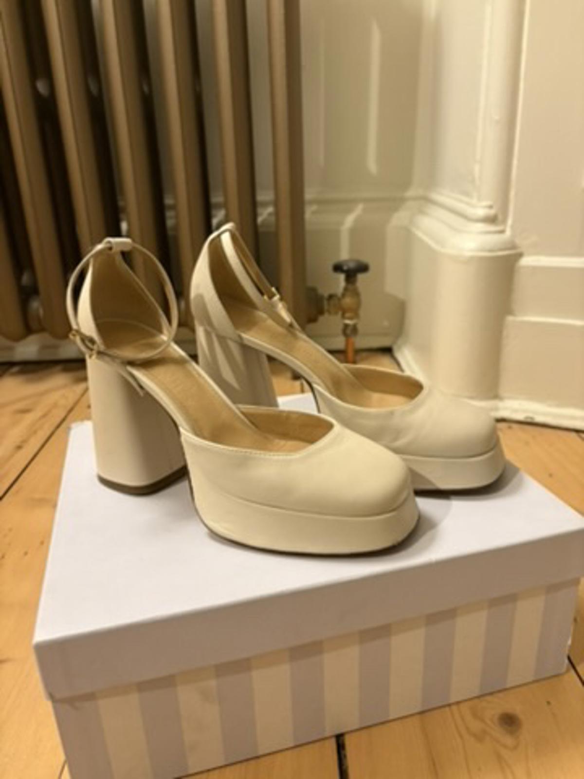 Russell & Bromley ‘Flawless’ Nappa Leather Platform Heels – Size 38 – Worn Once