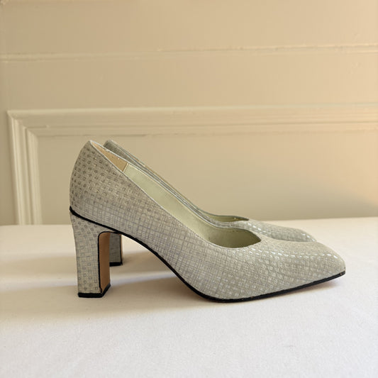 Valentina Russo | Vintage Leather Court Shoes | Silver Grey | US 7 UK 4.5