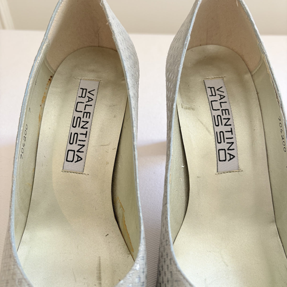 Valentina Russo | Vintage Leather Court Shoes | Silver Grey | US 7 UK 4.5