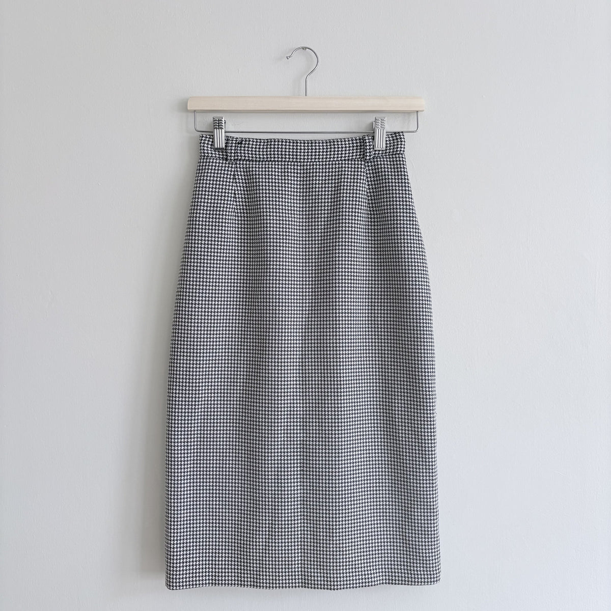 Houndstooth Midi Skirt, Black & White, UK 10, 70s, Heritage, Dark Academia