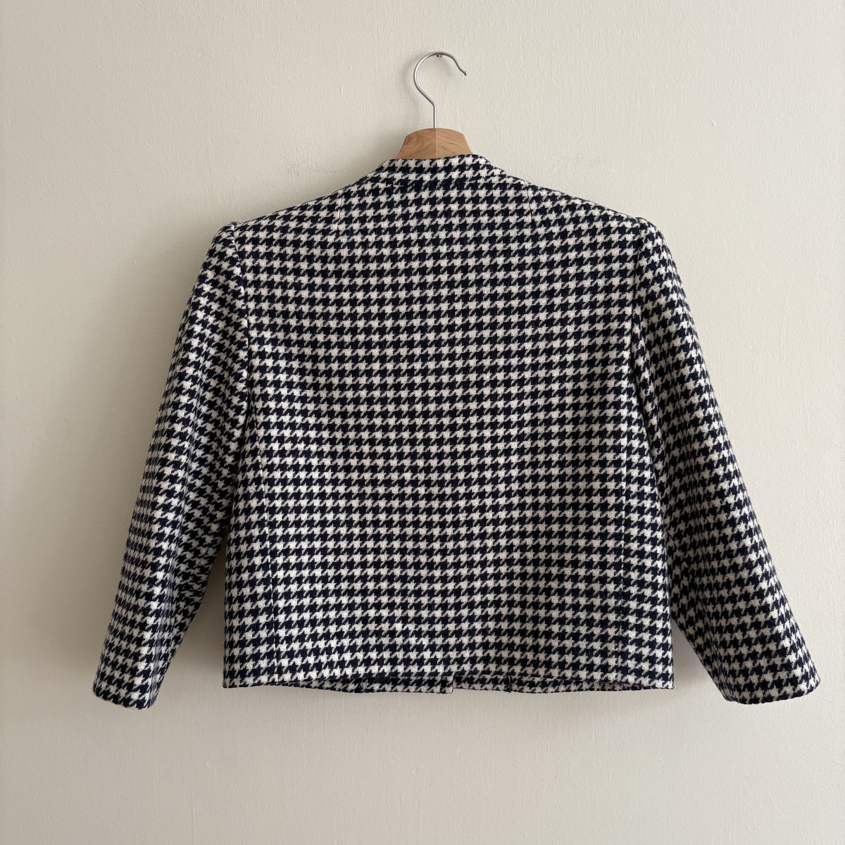 Guy Laroche Diffusion | Vintage 80s 90s Houndstooth Jacket | Navy Cream | UK 14