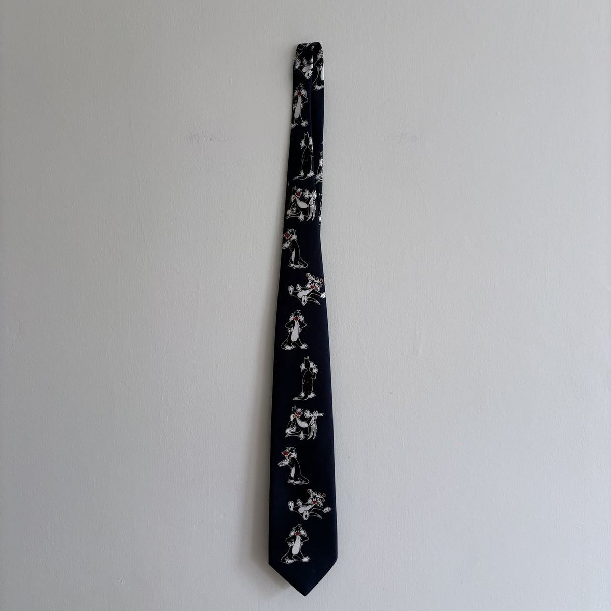 Looney Tunes | Sylvester Tie | Navy Cartoon Novelty | 1997 Vintage