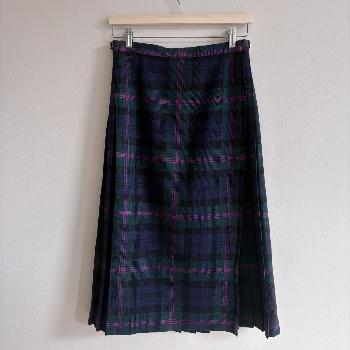 Pitlochry of Scotland | Vintage Wool Kilt Skirt | Braid Modern Tartan | UK 14