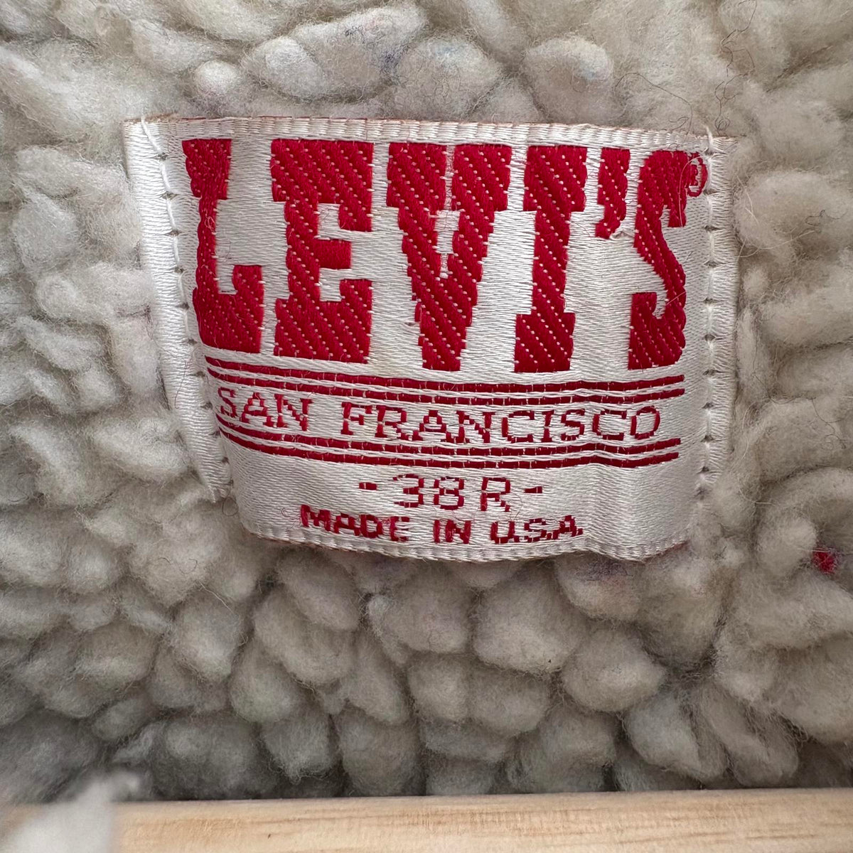 Levi’s 70608 Sherpa Trucker Jacket in 36R | 1980s USA Made | Vintage Coyboy